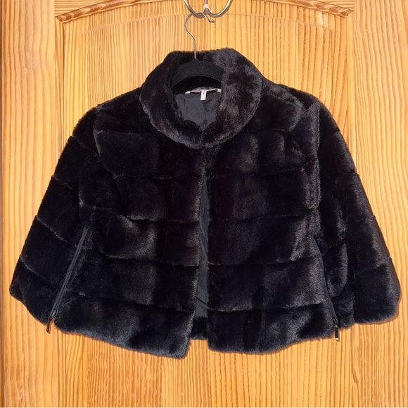 BCBGeneration Shimmering Black Jacket Cape - Picture 1 of 6